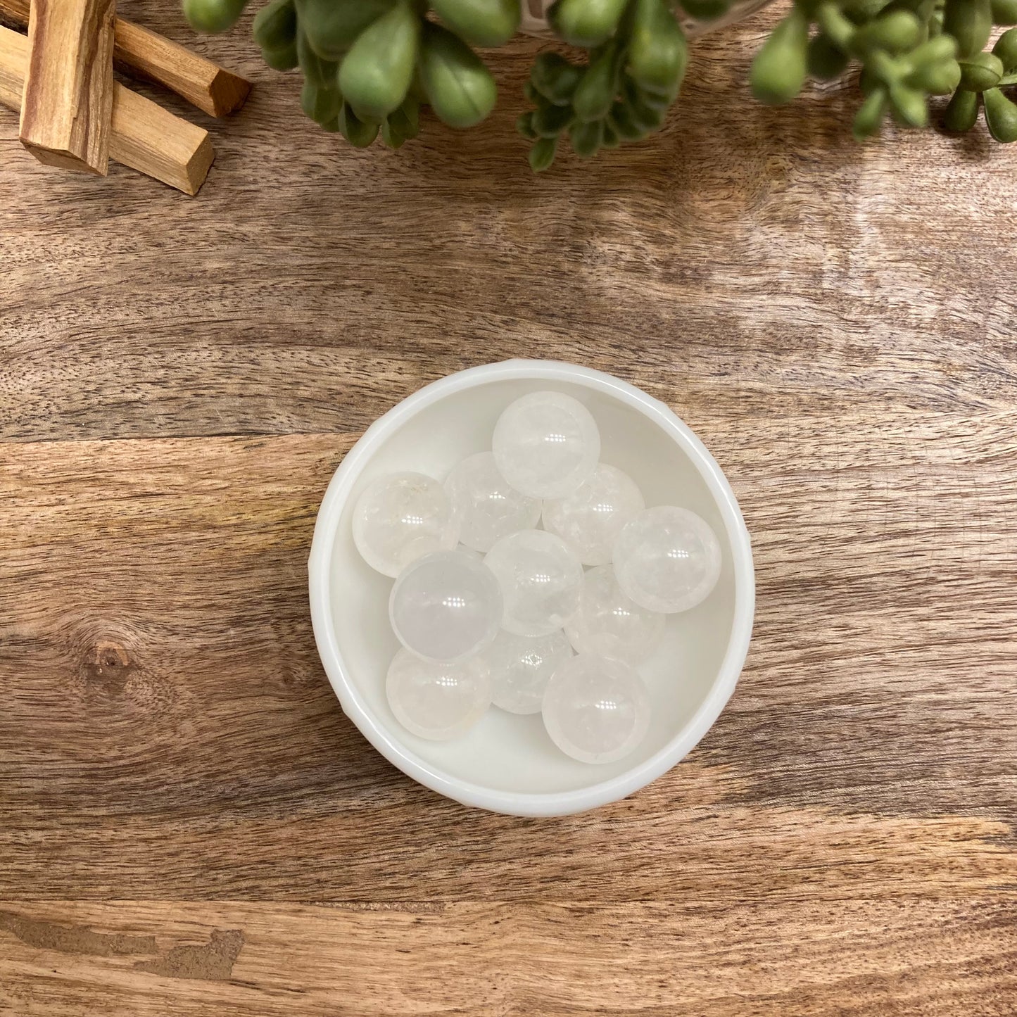 Clear Quartz Sphere (Sm)