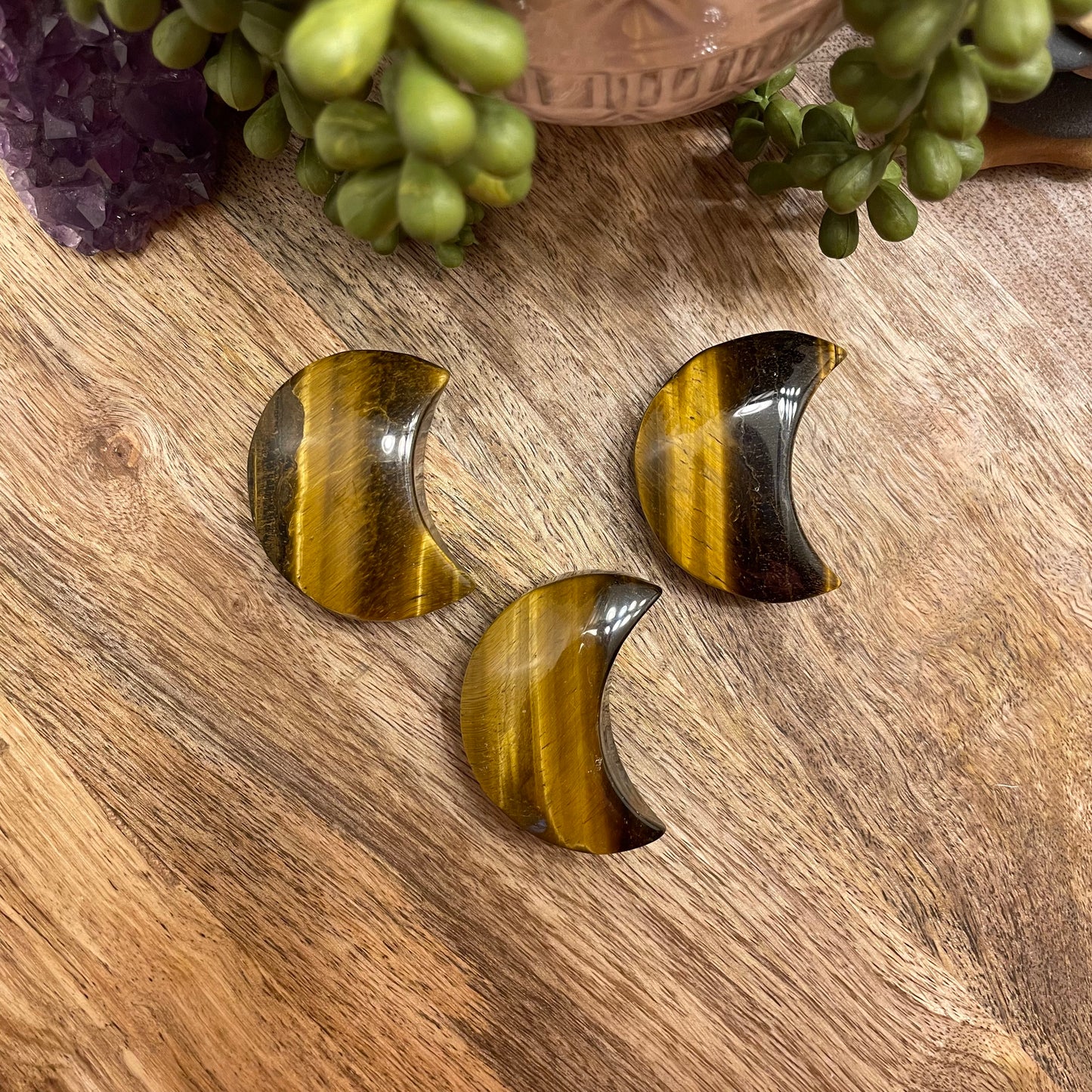 Yellow Tiger Eye Moon Carving