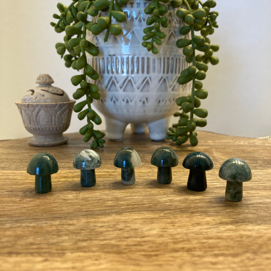 Moss Agate Mini Mushroom Carving