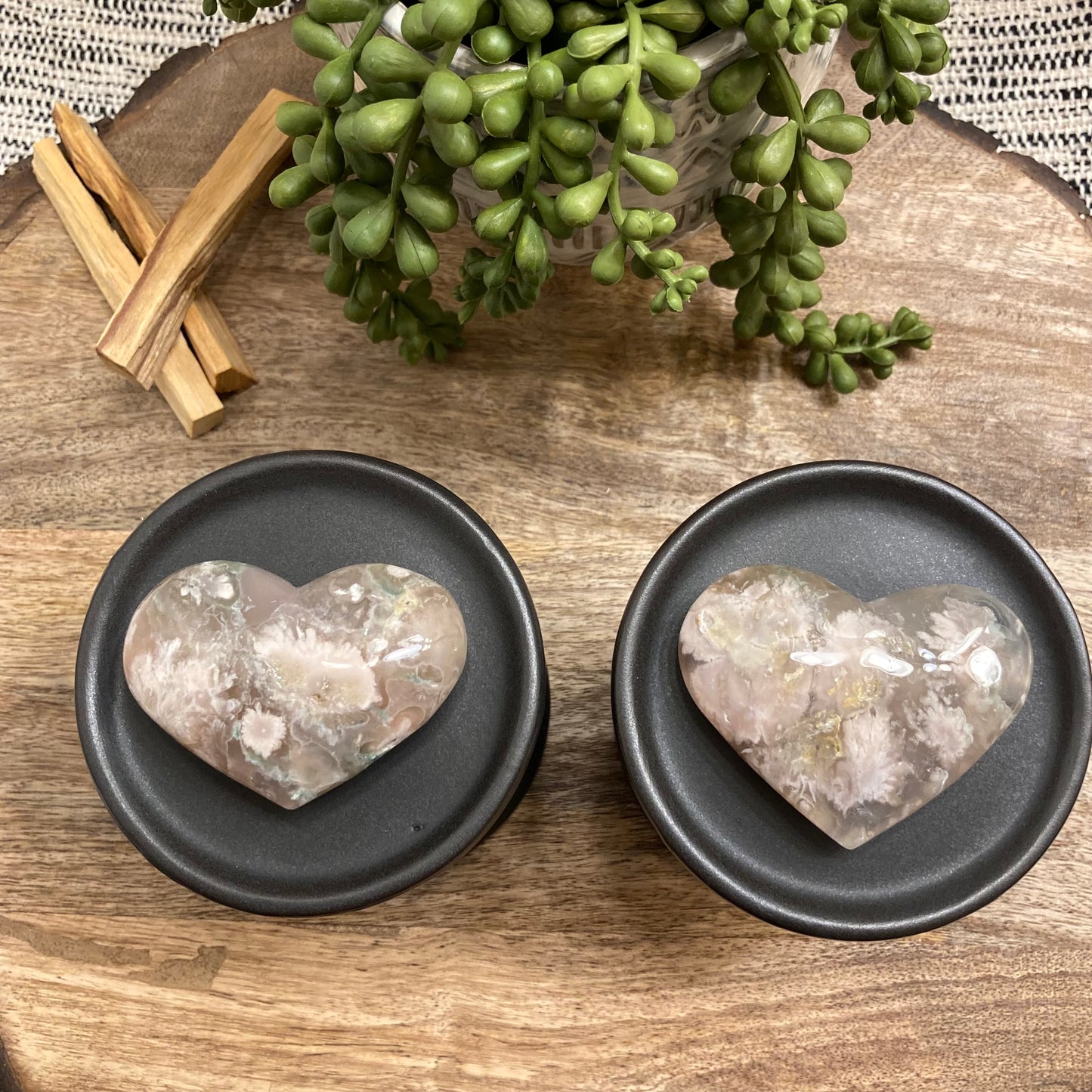 Flower Agate Heart Carving