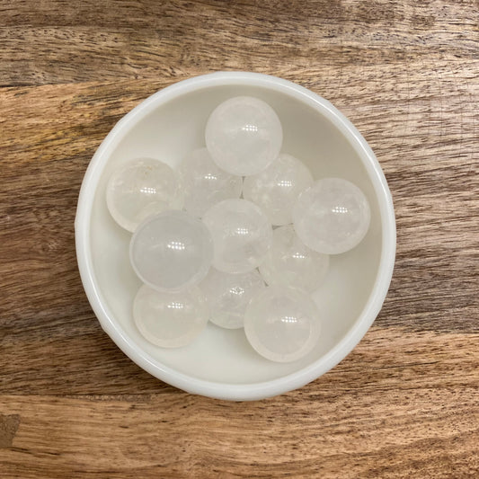 Clear Quartz Sphere (Sm)