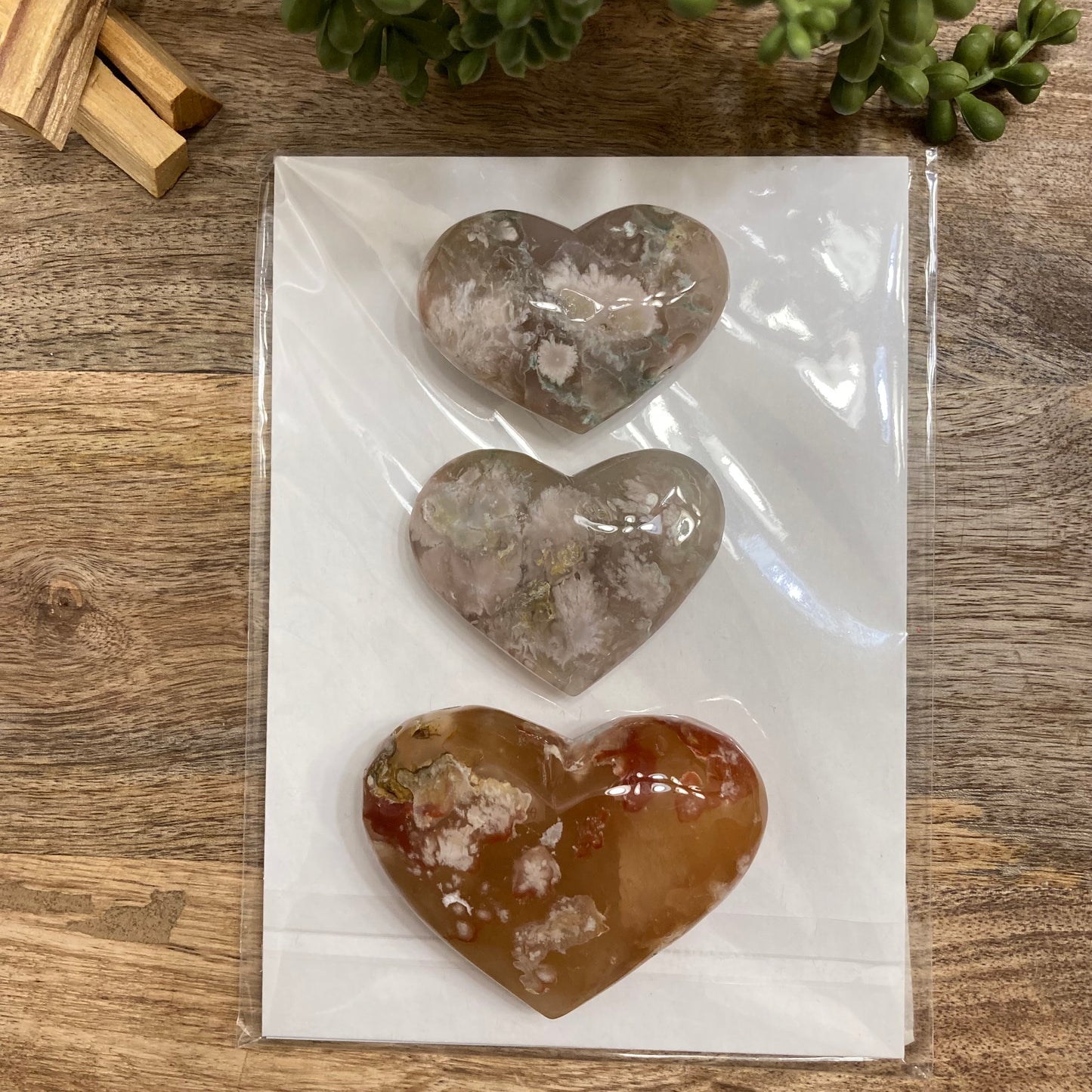 Flower Agate Heart Carving