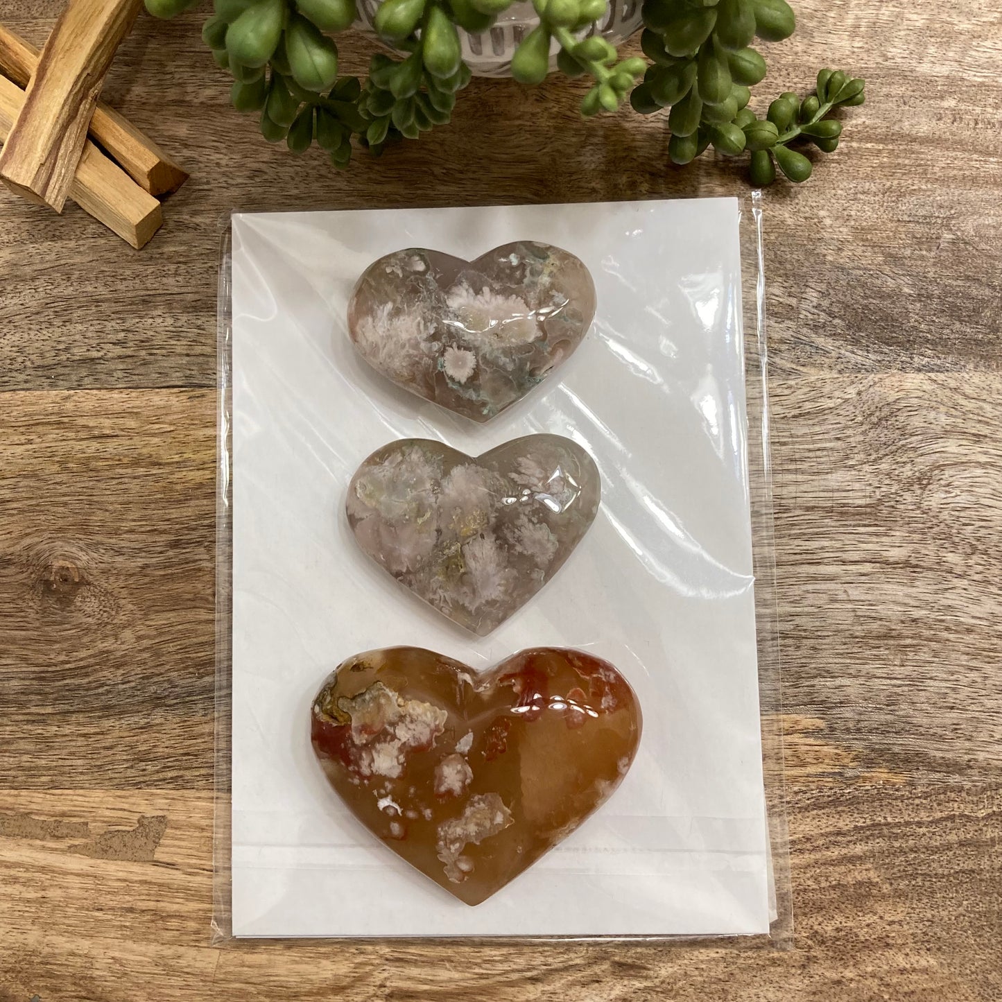 Flower Agate Heart Carving